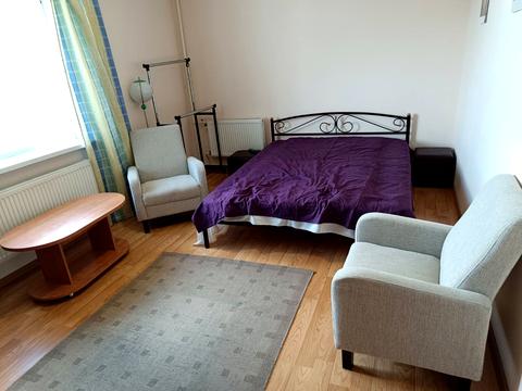 квартира по адресу Ревуцкого ул., 42