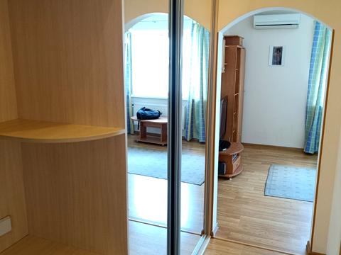 квартира по адресу Ревуцкого ул., 42