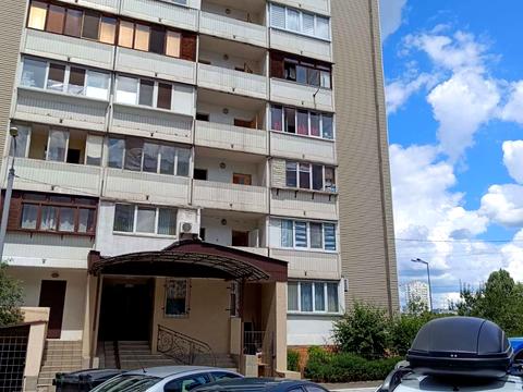 квартира по адресу Ревуцкого ул., 42