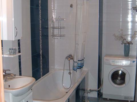 квартира по адресу Ревуцкого ул., 42