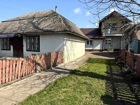 будинок за адресою с. Воронів, Лесі Українки, 39