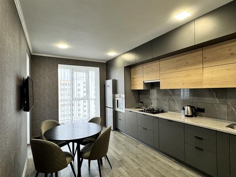 квартира за адресою Зарічанська вул., 11л