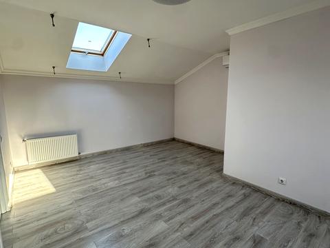 квартира за адресою Володимира Івасюка вул., 12