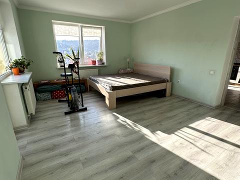 квартира за адресою Володимира Івасюка вул., 12