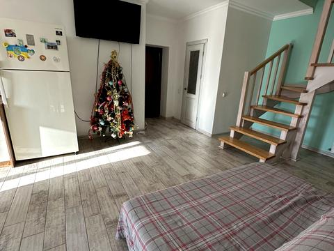 квартира за адресою Володимира Івасюка вул., 12