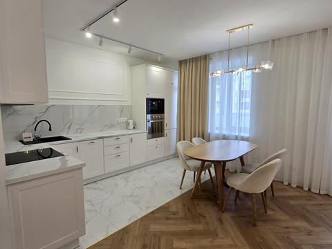 квартира по адресу Миколы Бажана просп., 16