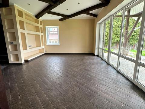 дом по адресу с. Крушинка, Київська, 38