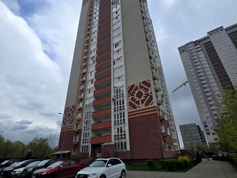 квартира за адресою Софії Русової вул., 7-Г