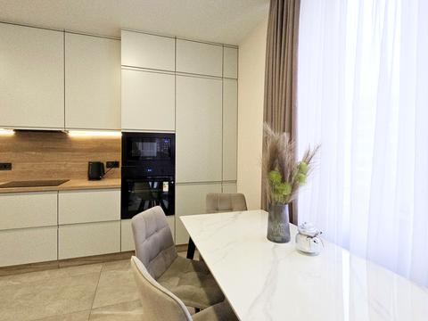 квартира по адресу Олександра Олеся ул., 5-А