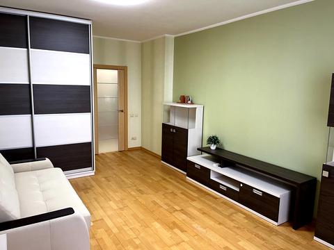 квартира по адресу Печерская ул., 2