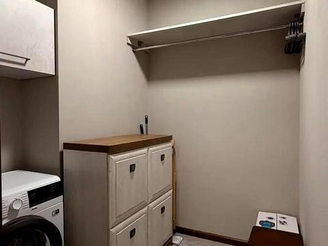 квартира за адресою Олександра Олеся вул., 9-А