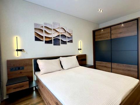 квартира за адресою Олександра Олеся вул., 17-А