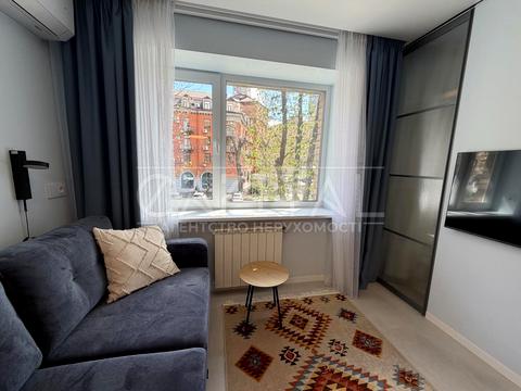 квартира за адресою Мечникова вул. (Кловський), 4/1