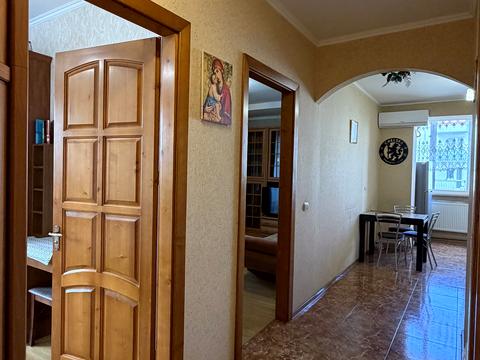 квартира за адресою Івана Миколайчука вул., 20Б