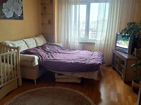 квартира за адресою Драгоманова вул., 12-А