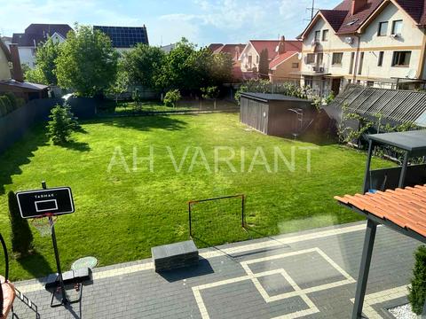 будинок за адресою Паркова