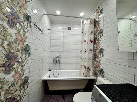 квартира за адресою Макарова вул. (Більшовицька), 17