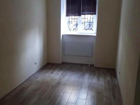 комерційна за адресою Олекси Новаківського вул., 14