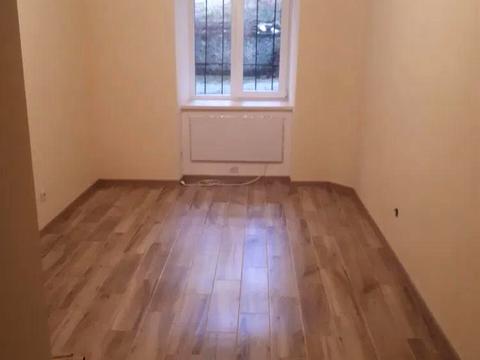 комерційна за адресою Олекси Новаківського вул., 14