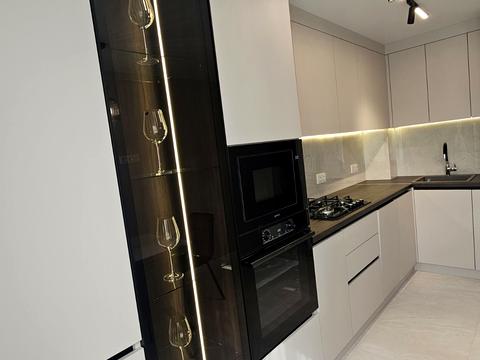 квартира за адресою Білогірська вул., 18-Г