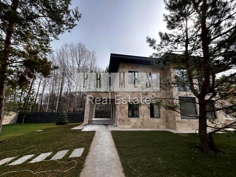 будинок за адресою Соборна вул., 100