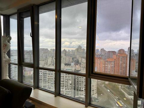 квартира за адресою Дніпровська набережна вул., 14