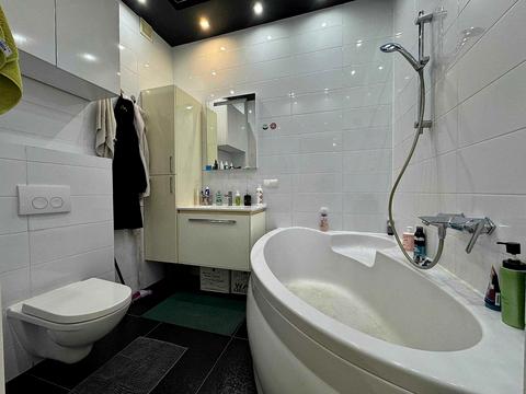 квартира за адресою Дніпровська набережна вул., 14