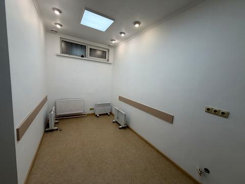 коммерческая по адресу Антоновича ул. (Горького), 157