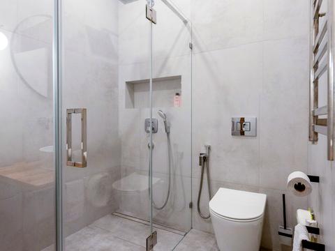 будинок за адресою Незламності вул. (Комарова), 45-Б