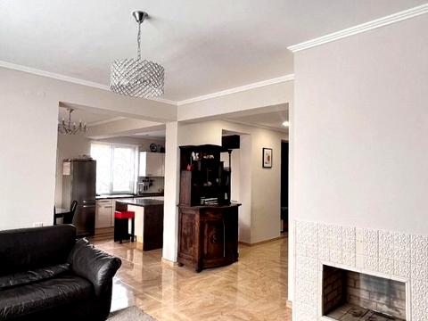 дом по адресу вул. Щаслива, 6