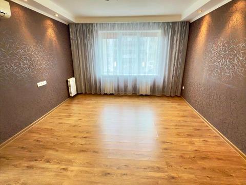квартира за адресою Академіка Янгеля вул., 21
