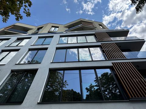 комерційна за адресою Окружна вул., 43