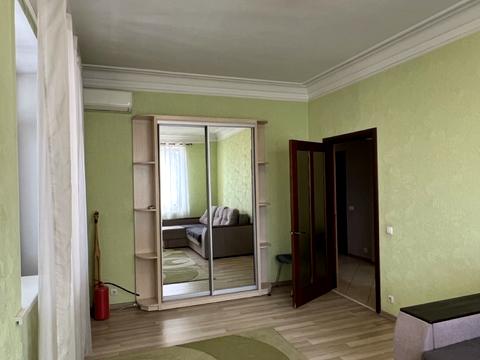 квартира за адресою Чоколівський бульв., 10