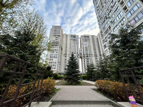 квартира за адресою Євгена Коновальця вул. (Щорса), 44-А