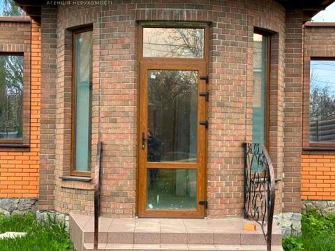 будинок за адресою Українська вул.