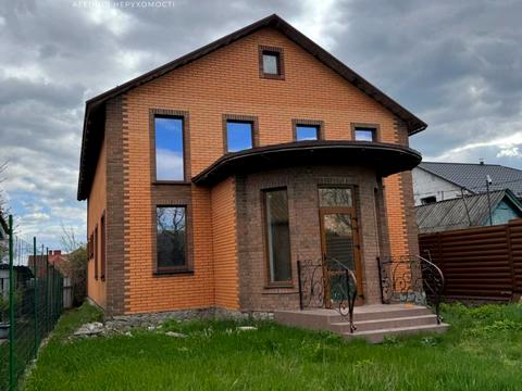 будинок за адресою Українська вул.