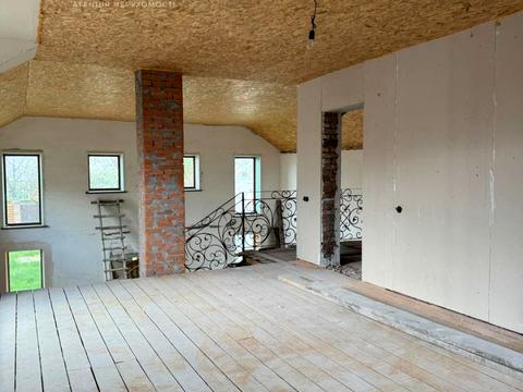 будинок за адресою Українська вул.