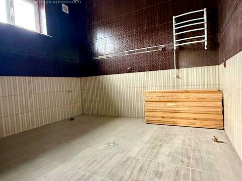 будинок за адресою Українська вул.