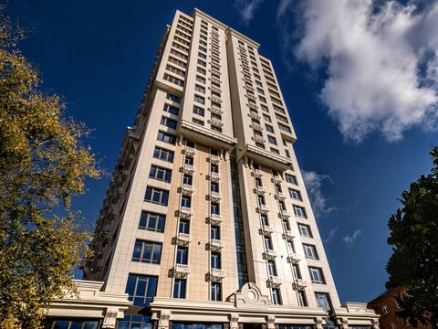 коммерческая по адресу Жилянская ул., 68