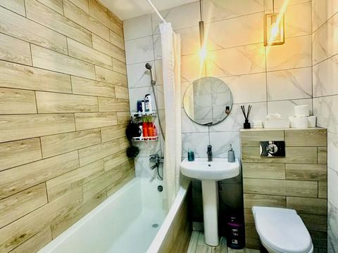 квартира за адресою Анатолія Бортняка вул., 5