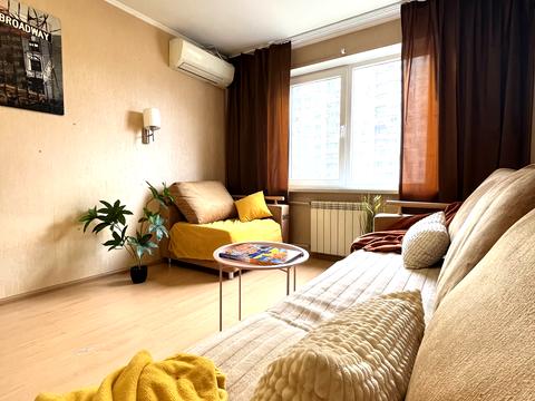 квартира за адресою Пантелеймона Куліша вул. (Челябінська), 17