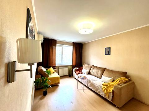 квартира за адресою Пантелеймона Куліша вул. (Челябінська), 17