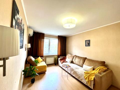 квартира за адресою Пантелеймона Куліша вул. (Челябінська), 17