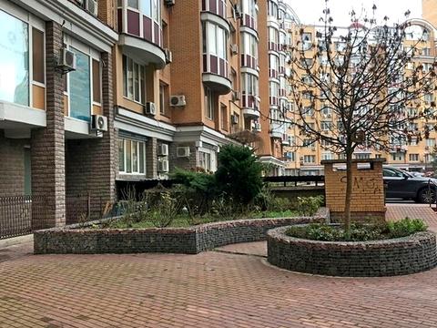 квартира за адресою Володимира Івасюка просп. (Героїв Сталінграду), 8