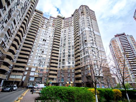 квартира по адресу Анны Ахматовой ул., 30