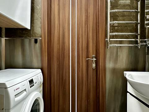 квартира по адресу Ревуцкого ул., 10/2