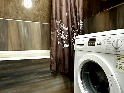 квартира по адресу Ревуцкого ул., 10/2