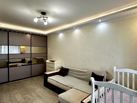 квартира по адресу Ревуцкого ул., 10/2