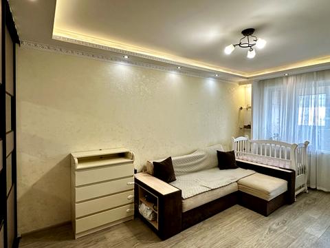 квартира по адресу Ревуцкого ул., 10/2