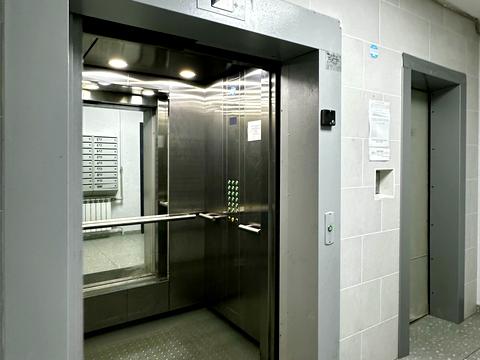 квартира по адресу Ревуцкого ул., 10/2